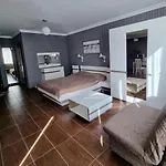 Sea Front View - Dolce 2 Apartment *