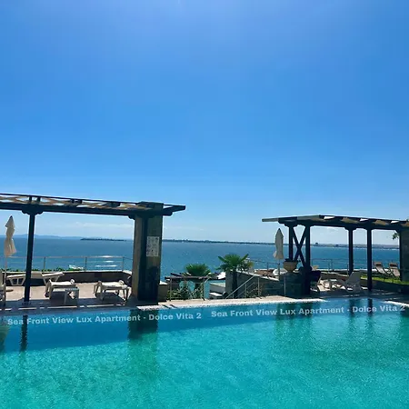 Sea Front View - Dolce 2 Apartament *