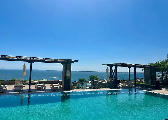 Sea Front View - Dolce 2 Apartament *