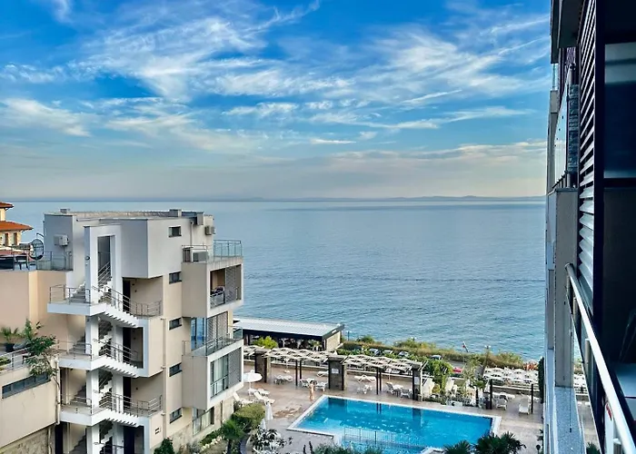 Sea Front View - Dolce 2 *