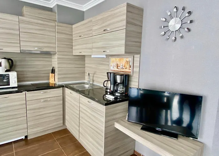 Sea Front View - Dolce 2 Apartment *